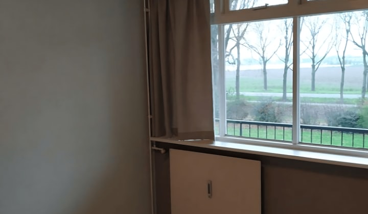 Kamer | 12m² | Thorbeckestraat | €500,-