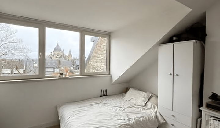 Studio | Joseph Hollmanstraat | €697,-