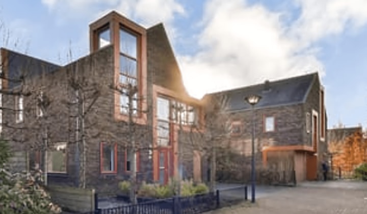 Huis | 244m² | Paros | €4500,-