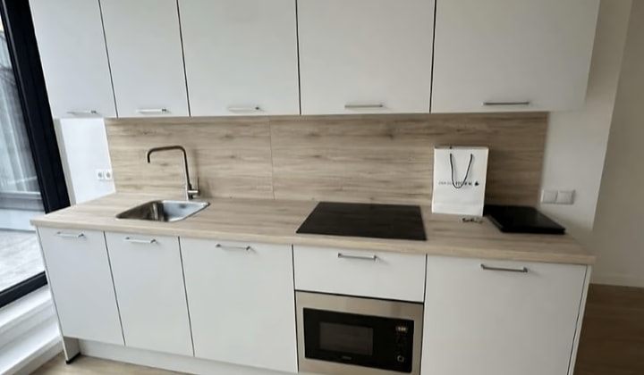 Appartement | 49m² | Academiestraat | €1295,-