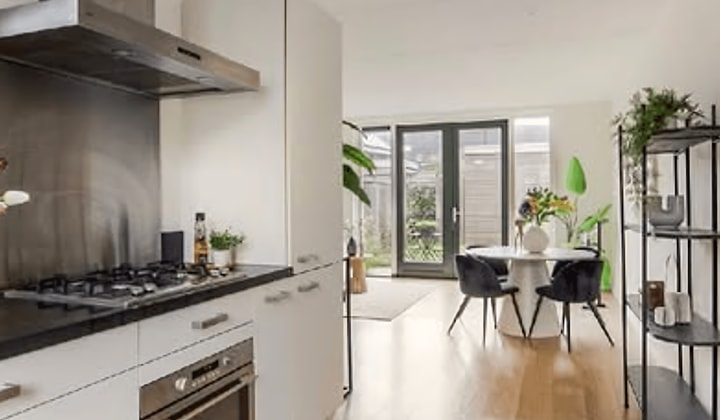 Appartement | m² | €1800,-