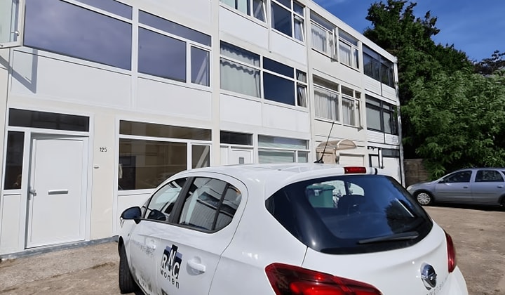 Studio | 22m² | Hooilaan | €690,-