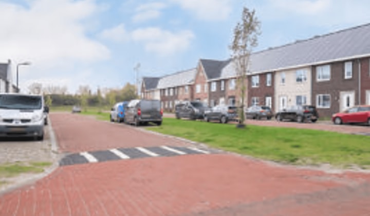 Huis | 128m² | €1350,-