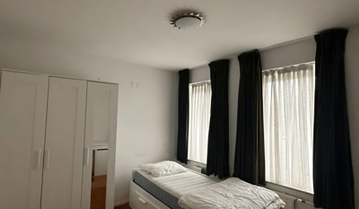 Kamer | 15m² | €650,-