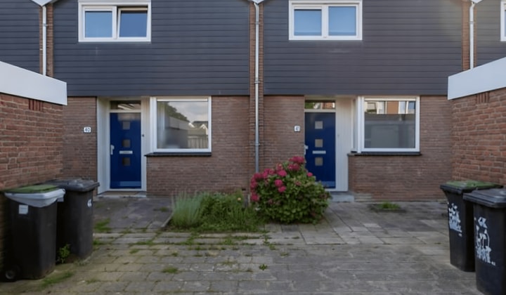 Huis | m² | €764,-