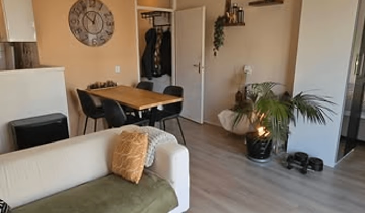 Kamer | 30m² | €850,-