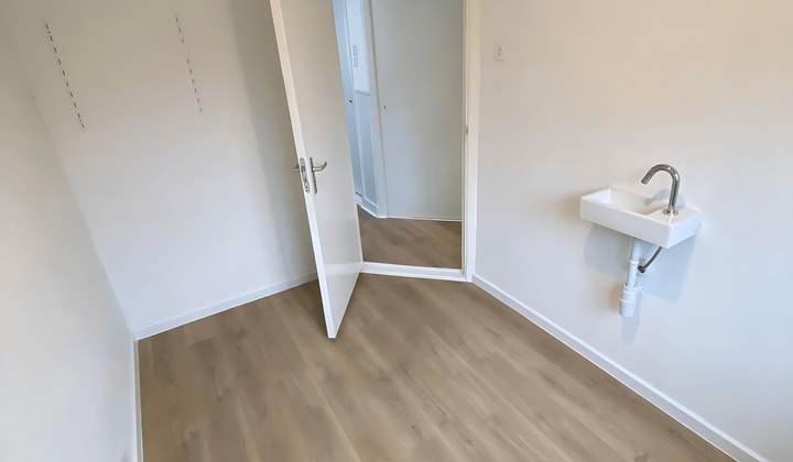 Kamer | 6m² | €407,-