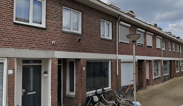 Kamer | 12m² | Hobbemastraat | €775,-