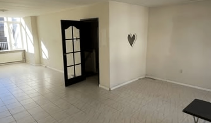 Kamer | m² | €737,-