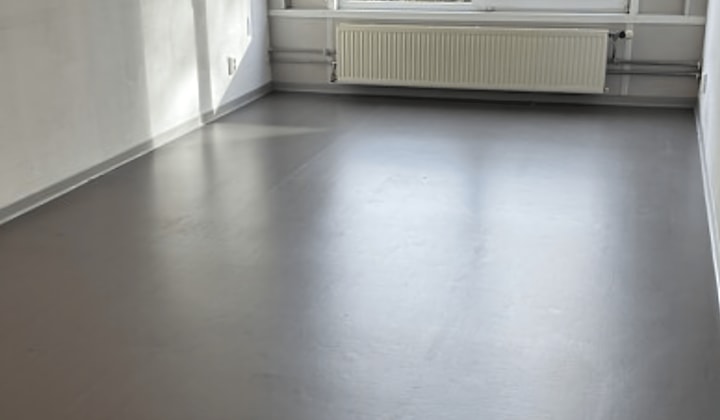 Studio | 37m² | Meibergdreef | €690,-