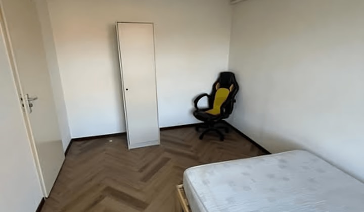 Kamer | 12m² | €850,-