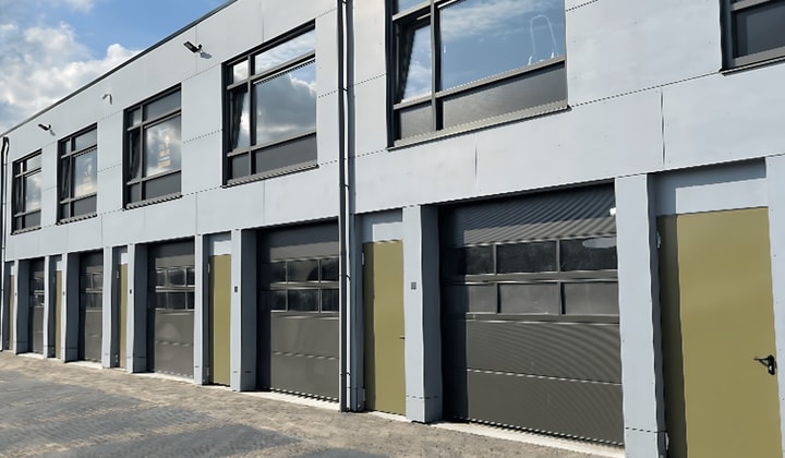 Bedrijfsruimte | 124m² | €1395,-