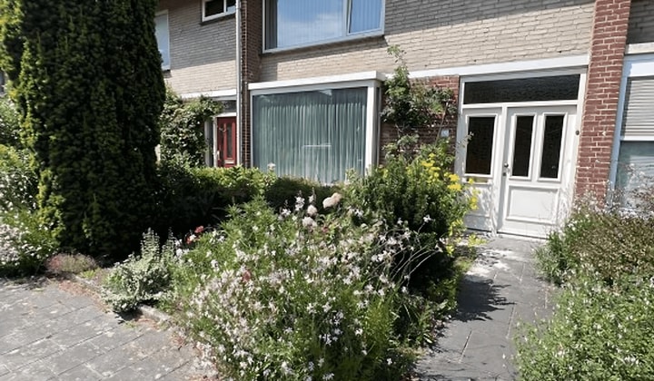 Huis | 122m² | Mgr. Nolensstraat | €1650,-