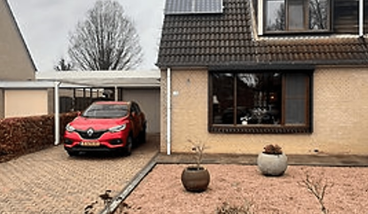 Huis | m² | €2495,-