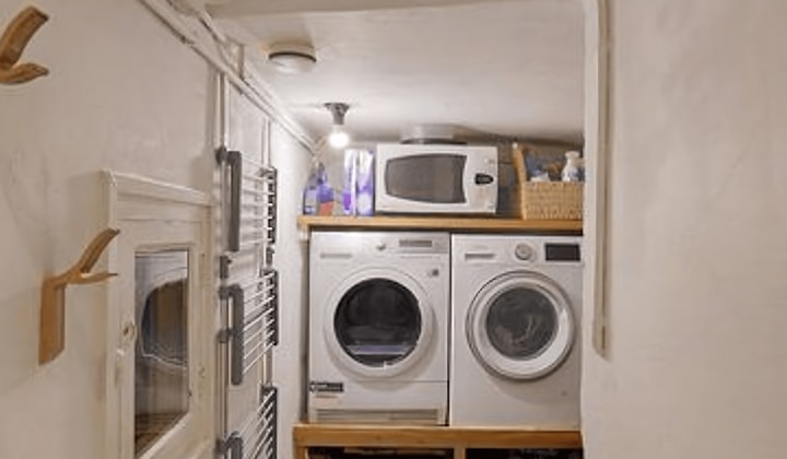 Huis | 170m² | Malakkastraat | €3200,-