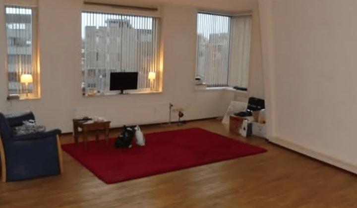 Kamer | m² | €2013,-