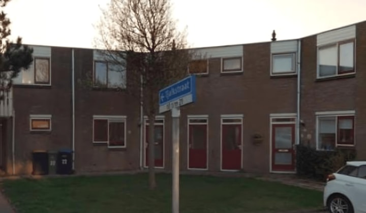 Huis | 73m² | Tjalkstraat | €760,-