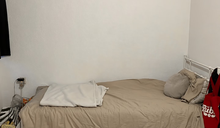 Kamer | 18m² | Willemstraat | €450,-