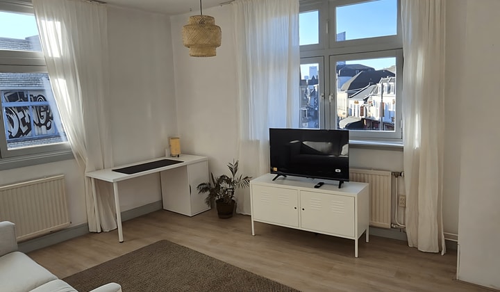 Huis | 38m² | Stratumseind | €850,-