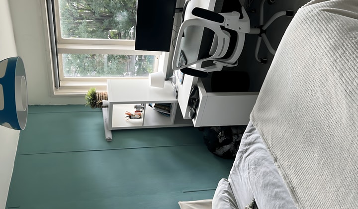 Kamer | 20m² | Von Geusaustraat | €780,-