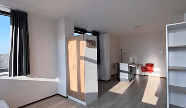 Kamer | 26m² | €550,-