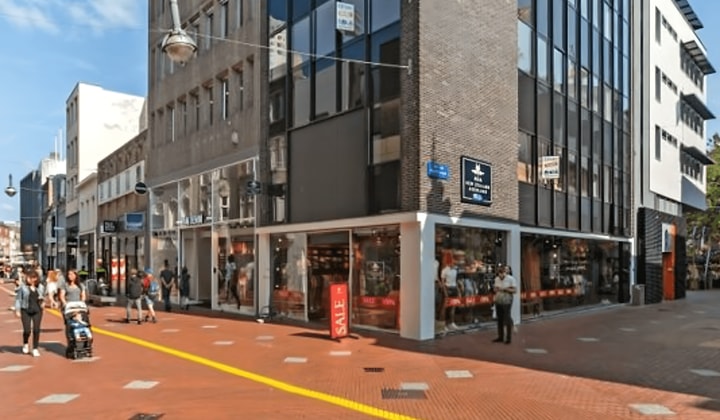 Huis | m² | €1600,-