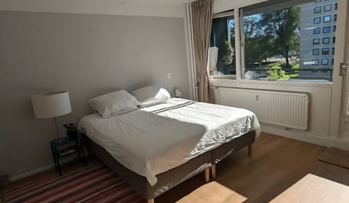 Studio | m² | €800,-