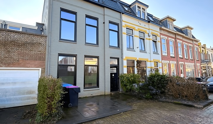 Huis | 156m² | Cornelis Frederiksstraat | €2200,-