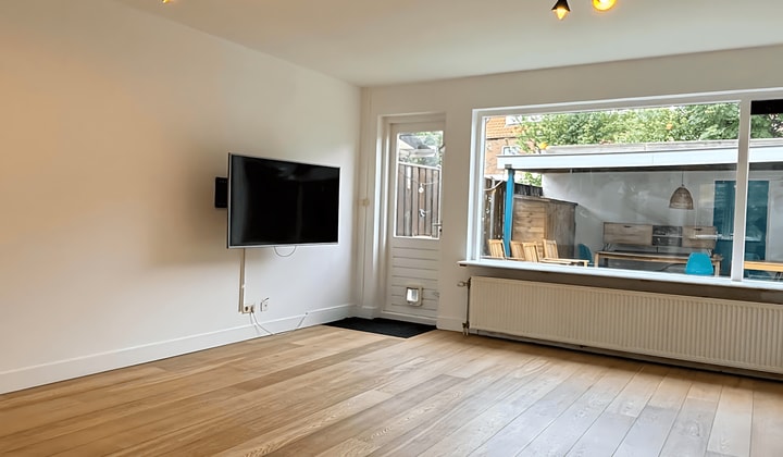 Huis | 74m² | €2650,-