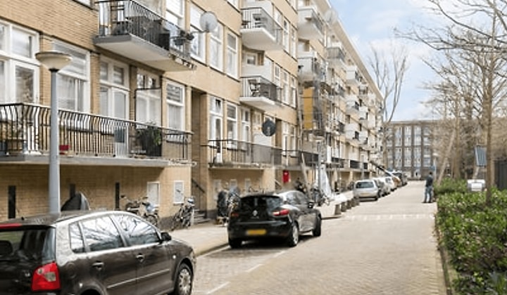 Appartement | 50m² | Elegaststraat | €2100,-