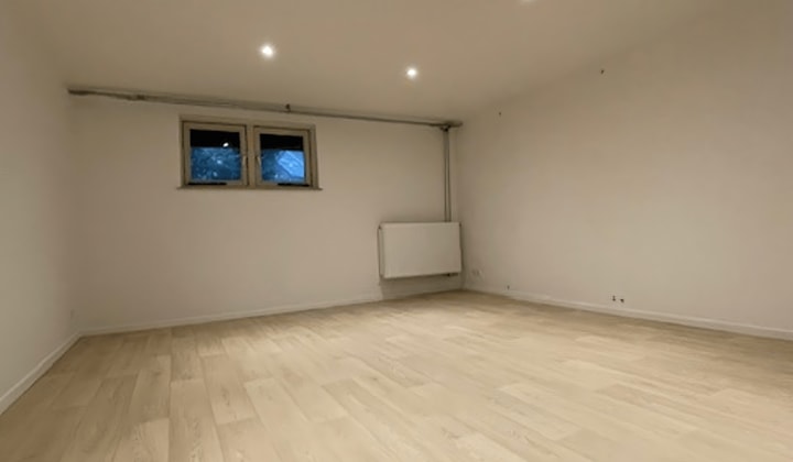 Kamer | 21m² | Vredestraat | €690,-