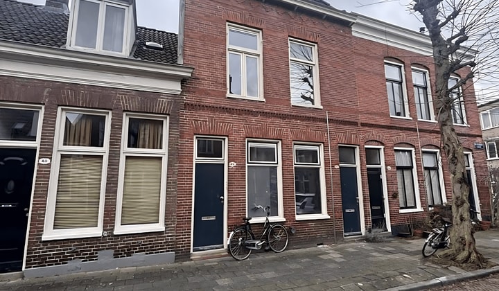 Kamer | 13m² | Van Julsinghastraat | €781,-