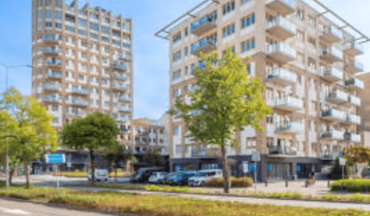 Huis | 56m² | €933,-