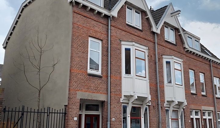 Appartement | 87m² | Leeuwerikstraat | €2550,-