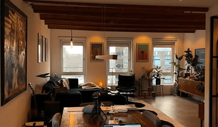 Kamer | m² | €1300,-