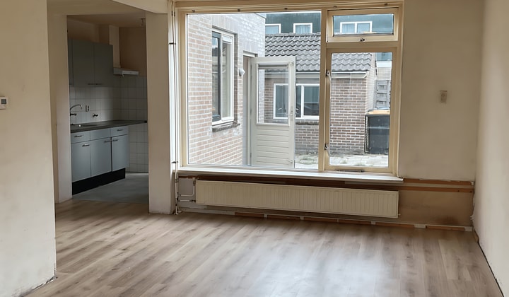 Huis | 115m² | Gruttolaan | €200,-