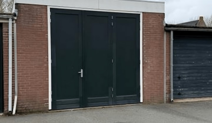 Huis | Roelof Bootstraat | €425,-
