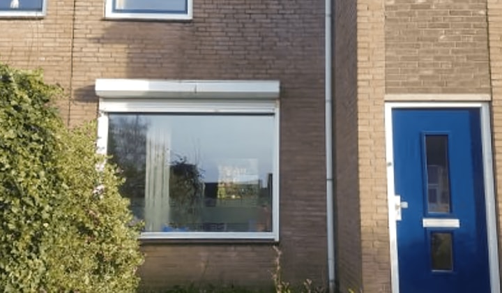Huis | m² | €1050,-