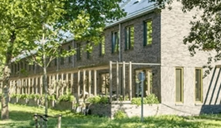 Huis | 130m² | €1747,-