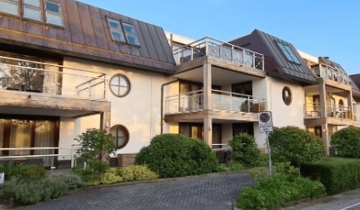 Huis | 68m² | €2000,-