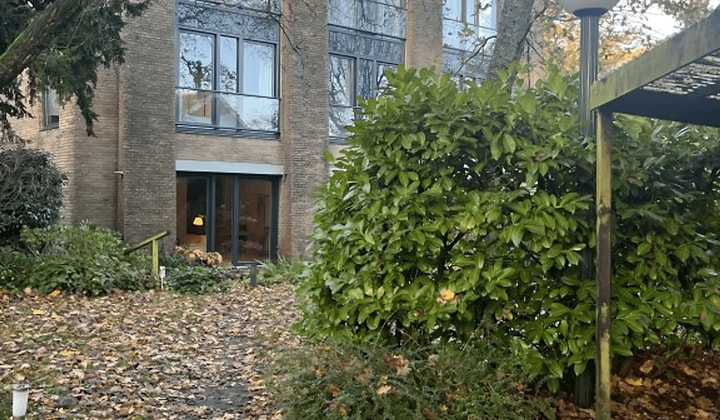 Huis | 100m² | €1950,-