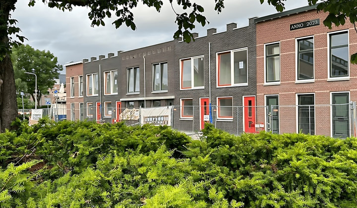 Huis | 120m² | €1950,-