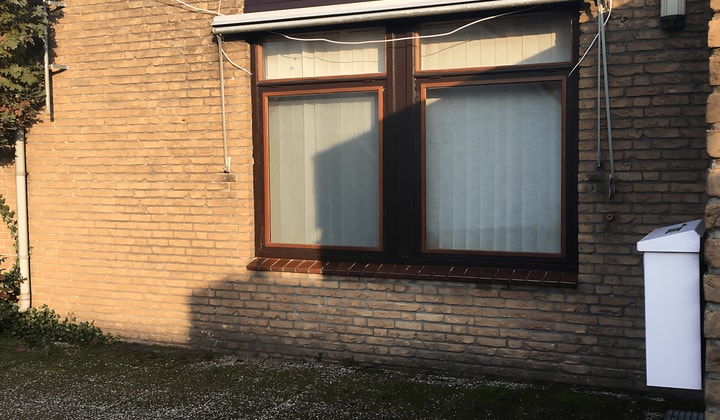 Kamer | 22m² | van Grotenhuisstraat | €350,-