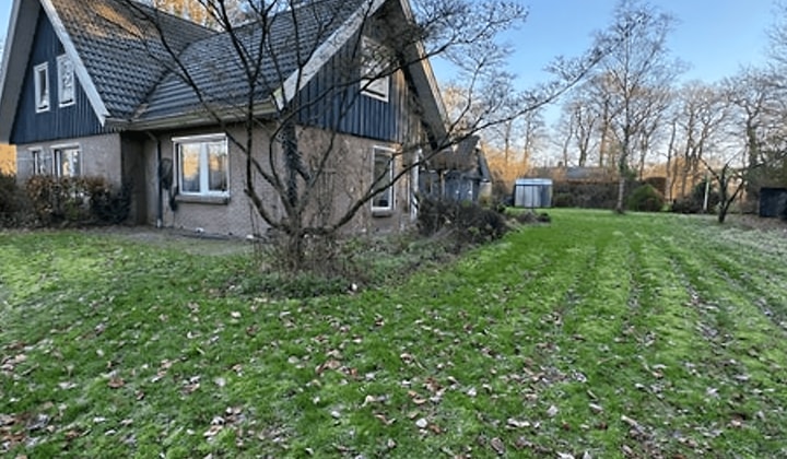 Huis | 279m² | €3000,-