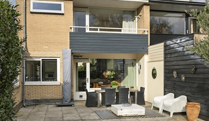 Kamer | 187m² | €3250,-