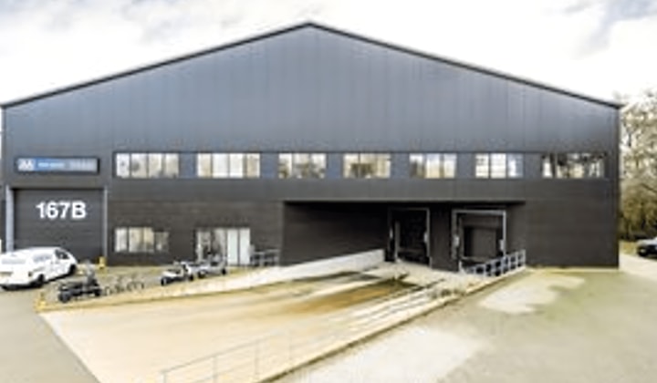 Opslagruimte | 245m² | €299,-
