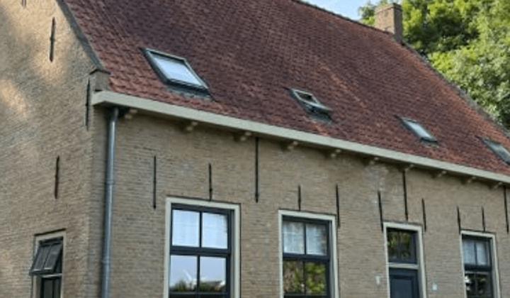 Appartement | 232m² | €400,-