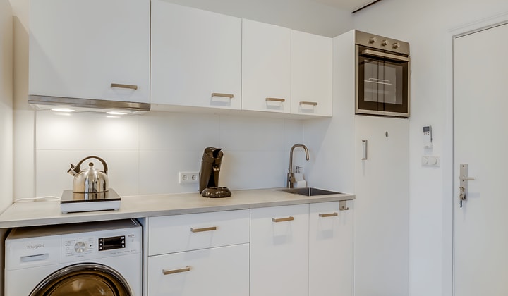 Studio | 25m² | Nieuwstraat | €1400,-