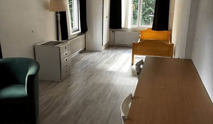 Kamer | 20m² | €400,-