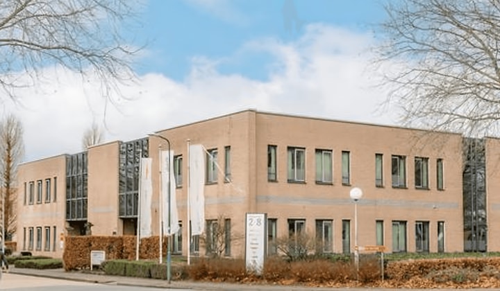 Kantoor | 280m² | €4000,-